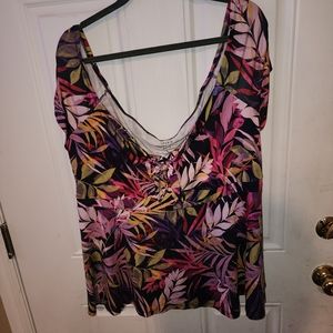 Torrid size 4 top